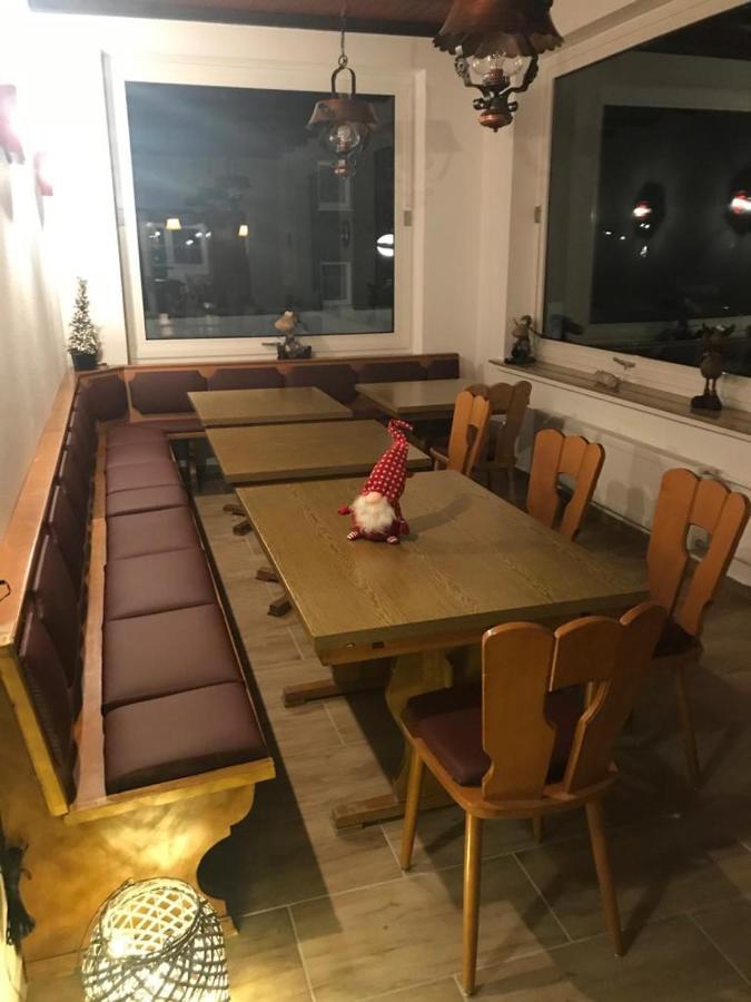 Apartment Haus Astenblick In Winterberg Fuer Bis Zu 35 Personen Fuer Wanderveranstaltungen Und Familienfeiern *