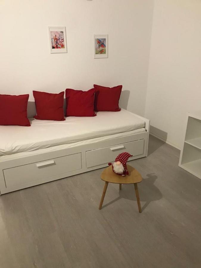 Haus Astenblick In Winterberg Fuer Bis Zu 35 Personen Fuer Wanderveranstaltungen Und Familienfeiern * Winterberg