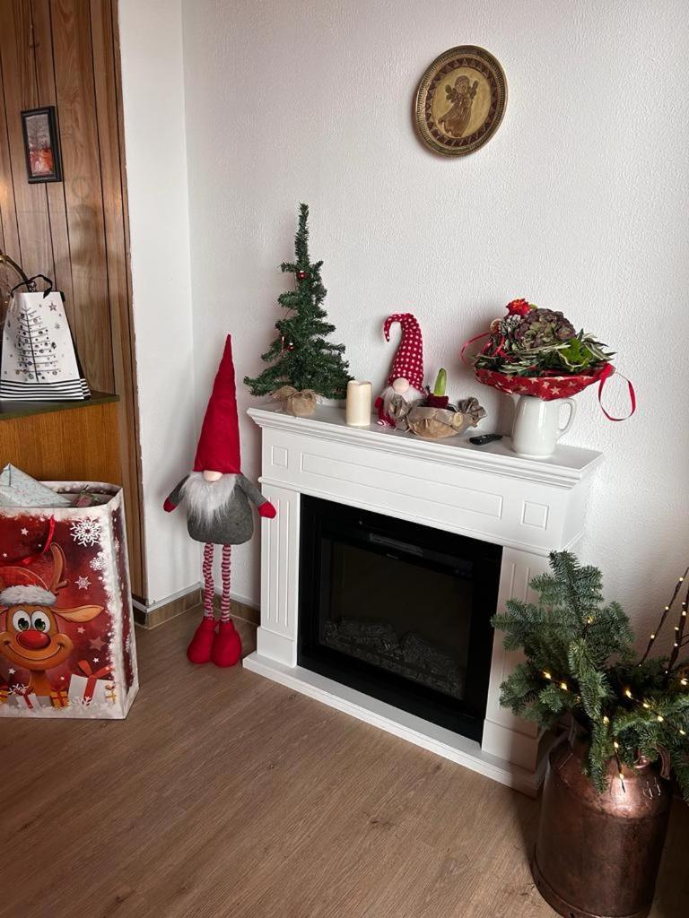 Haus Astenblick In Winterberg Fuer Bis Zu 35 Personen Fuer Wanderveranstaltungen Und Familienfeiern Apartment *
